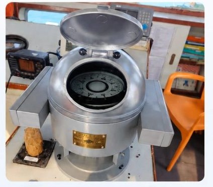 Satellite Compass